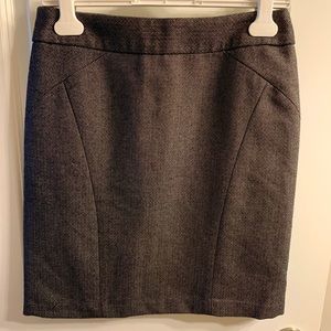 Banana Republic tweed-like skirt